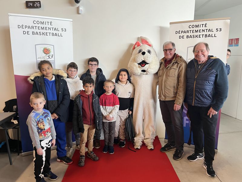 20240211_132700473_iOS