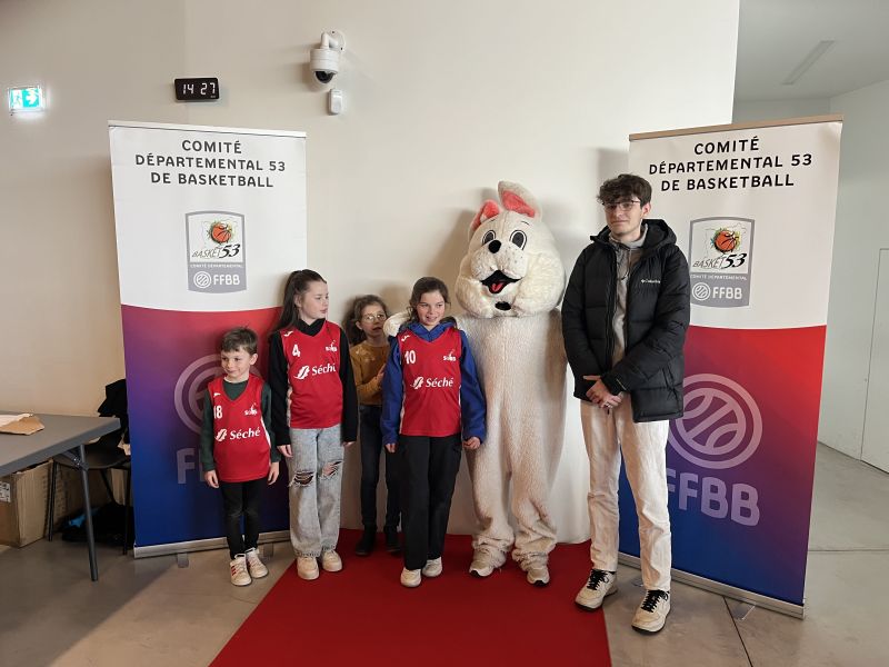 20240211_132737536_iOS