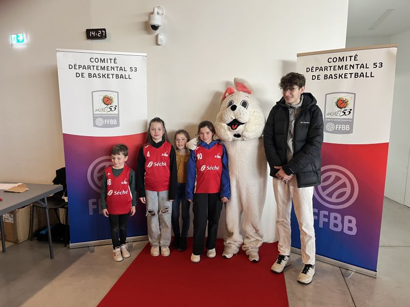 20240211_132741743_iOS